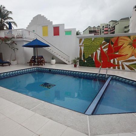 Apartamento De Tres Habitaciones En Zona Centro De San Andres Islas - Edificio Comodoro 203 Esterno foto